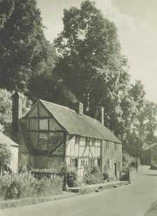 Godalming Road, Surrey. From the album: Photograph album - England, 1920s. Creator: Harry Moult