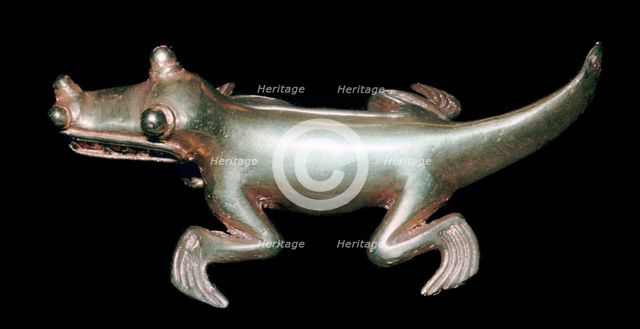 Gold alligator from Panama Artist: Unknown