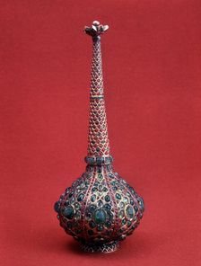 Gold and enamel flask with emeralds, Indian, 17th century