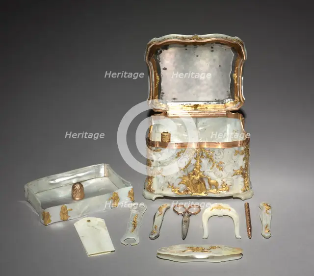 Gold and Mother-of-Pearl Box, c. 1765. Creator: Unknown.