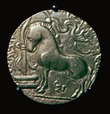 Gold coin of King Samudra Gupta, 4th century