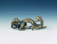 Gold encrusted and gilt bronze brush rest, Qianlong period, Qing dynasty, China, 1736-1795. Creator: Unknown