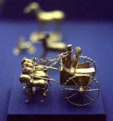 Gold model chariot from the Oxus treasure, Achaemenid Persian, 5th-4th century BC