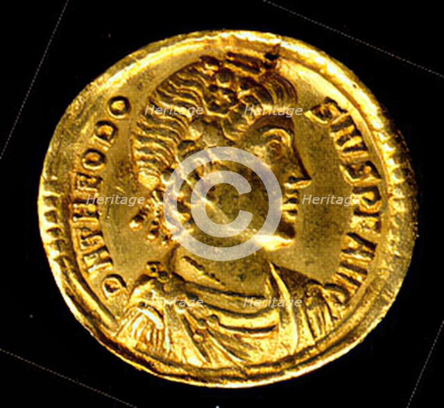 Gold Solidus of Theodosius I (379-95), Byzantine, 379-395. Creator: Unknown.