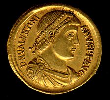 Gold Solidus of Valentinian I (364-75), Byzantine, 364-375. Creator: Unknown