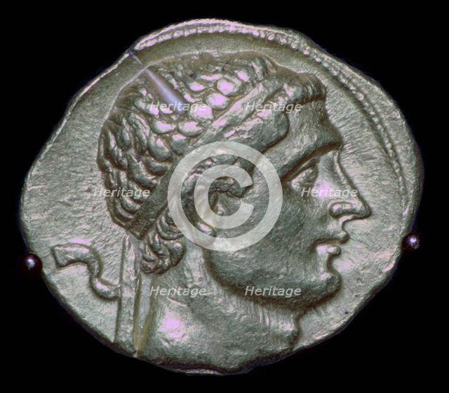 Gold Stater of King Diodotus of Bactria, 3rd century BC Artist: Unknown