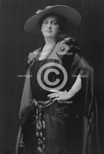 Goldman, Henry, Mrs., portrait photograph, 1917 May 19. Creator: Arnold Genthe.