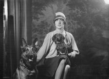 Goldbeck, Walter, Mrs., with dogs, portrait photograph, 1926 Oct. 18. Creator: Arnold Genthe