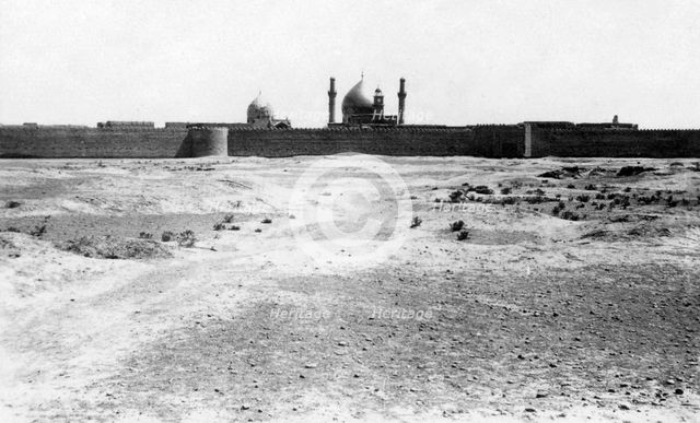 Golden dome and minarets of the Samarra mosque, Mesopotamia, 1918. Artist: Unknown