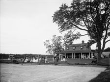 Golf club, Manhanset House, Shelter Island, N.Y., between 1900 and 1905. Creator: Unknown