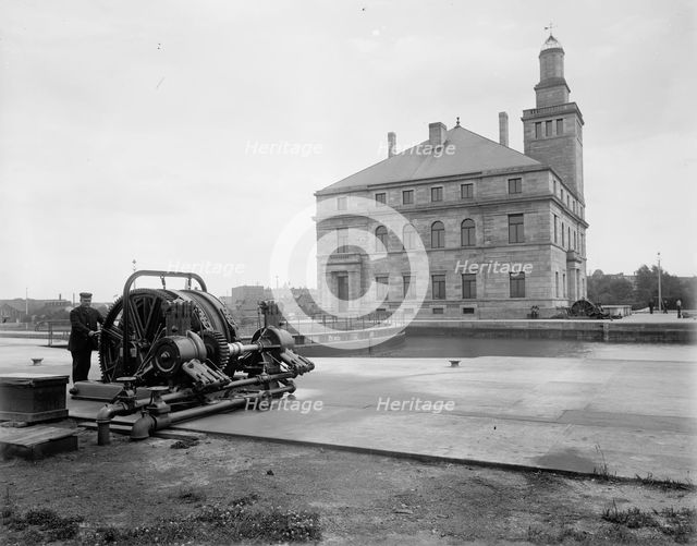 Gate mechanism at Sault Ste. Marie locks, between 1900 and 1906. Creator: Unknown.