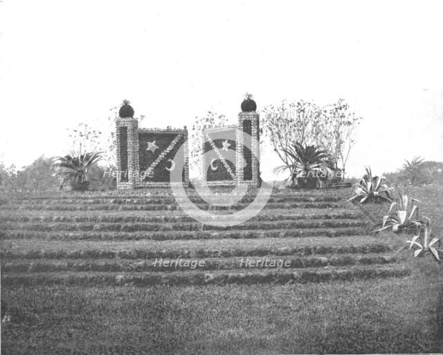 'Gates Ajar', Washington Park, Chicago, Illinois, USA, c1900.  Creator: Unknown.
