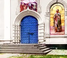 Gates on the southern side of the Cathedral of the Transfiguration in the city of Tver, 1910. Creator: Sergey Mikhaylovich Prokudin-Gorsky