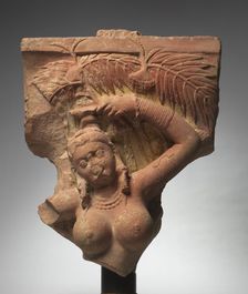 Gateway Bracket, 150-200. Creator: Unknown