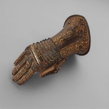 Gauntlet for the Right Hand, Belonging to the armour of Don Alonzo Pérez de Guzman el Bueno, c1580. Creator: Unknown