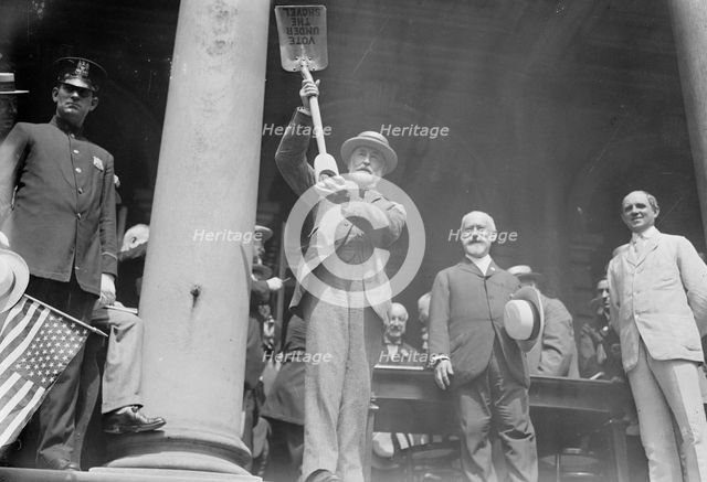 Gaynor [and] Schiff, 1913. Creator: Bain News Service.