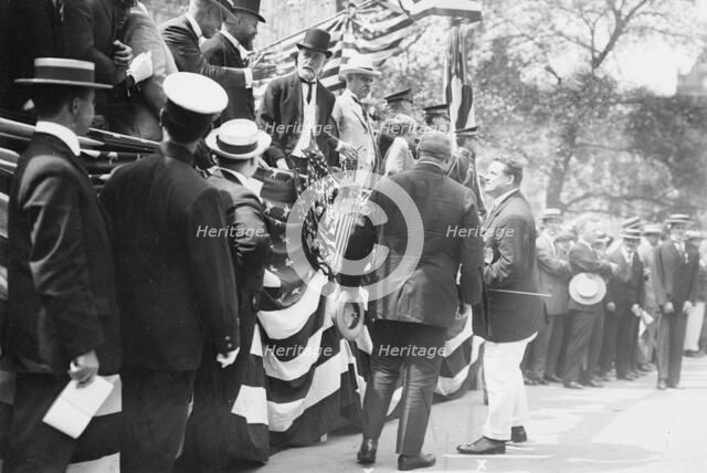 Gaynor, Sullivan, McDonald & Rose, between c1910 and c1915. Creator: Bain News Service.