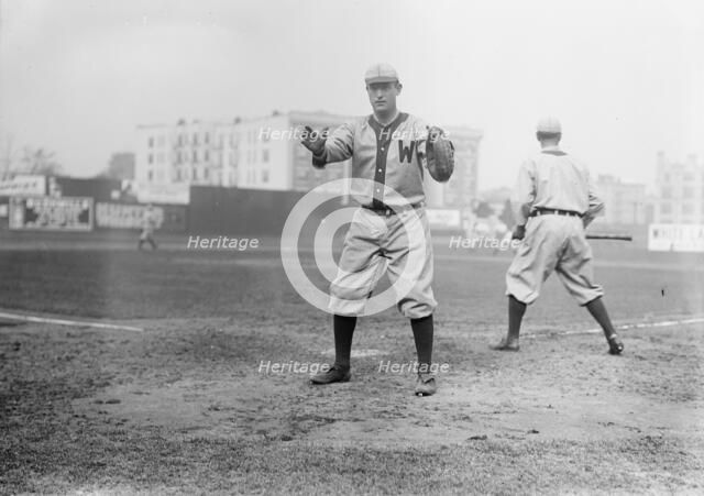 Gabby Street, Washington, AL (baseball), 1910. Creator: Bain News Service.