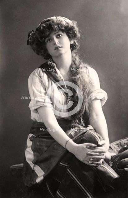 Gabrielle Ray (1883-1973), English actress, early 20th century.Artist: W&D Downey