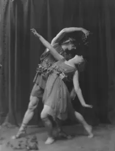 Gaderhoff, Lovena, Miss, and another dancer, 1916. Creator: Arnold Genthe