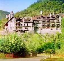 Gagra: view of Prince Oldenburg's palace from the wharf, between 1905 and 1915. Creator: Sergey Mikhaylovich Prokudin-Gorsky