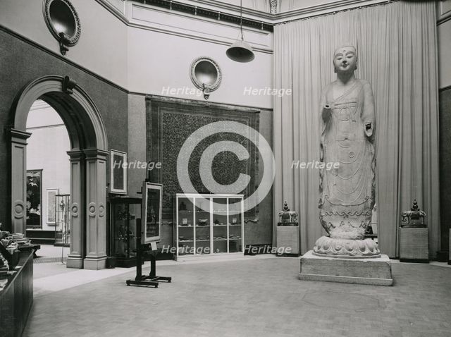 Gallery views of the 'International Exhibition of Chinese Art' held at the Royal Academy, 1935. Creator: Unknown.