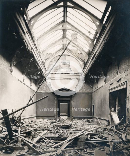 Gallery IX, Burlington House after the explosion of a German bomb in 1917. Creator: Unknown.