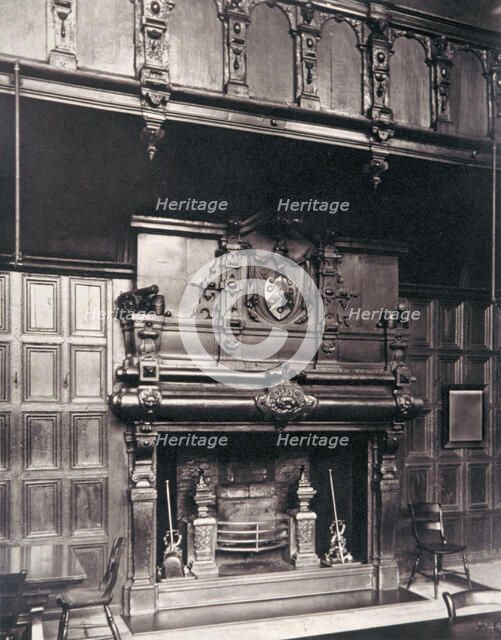 Gallery over the chimney piece in the Great Hall of Charterhouse, Finsbury, London, 1880. Artist: Henry Dixon