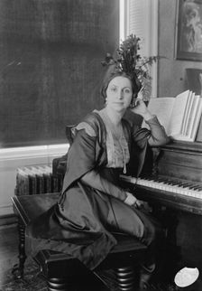 Galli-Curci, between c1915 and c1920. Creator: Bain News Service