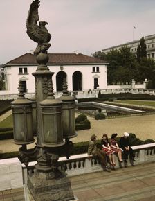 Garden of the Pan American Building, Washington, D.C., 1943. Creator: John Collier