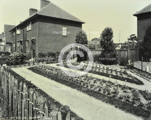 Garden at 187 Valence Wood Road, Becontree Estate, Ilford, London, 1929.  Artist: Unknown.
