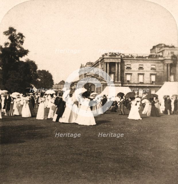 'Garden Party, Buckingham Palace, London, England', 1900.  Creator: Works and Sun Sculpture Studios.