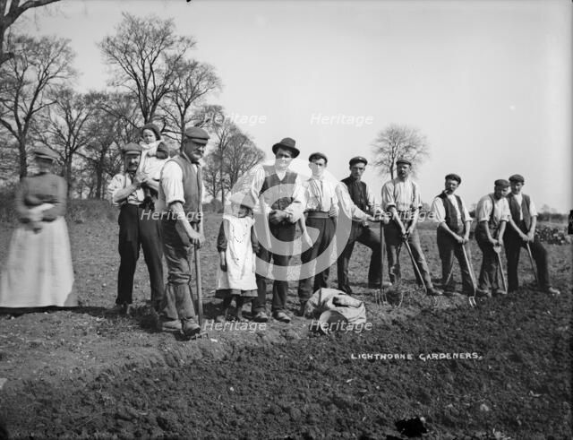 Gardeners at Lighthorne, Warwickshire, 1905. Artist: A Newton