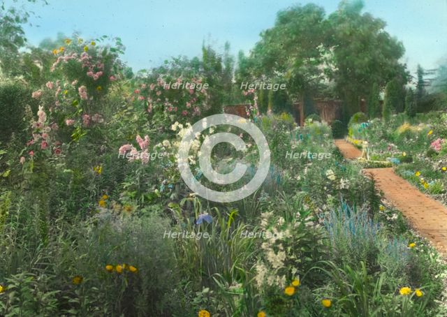 "Gardenside," Frederick Augustus Snow house, Ox Pasture Road, Southampton, New York, c1914. Creator: Frances Benjamin Johnston.