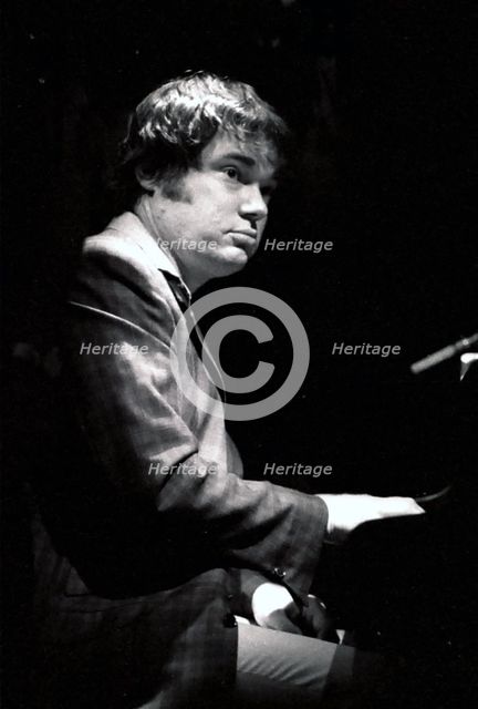 Gareth Williams, Ronnie Scott's, London, 2000. Artist: Brian O'Connor