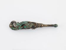 Garment hook (daigou), Zhou dynasty, 475-221 BCE. Creator: Unknown