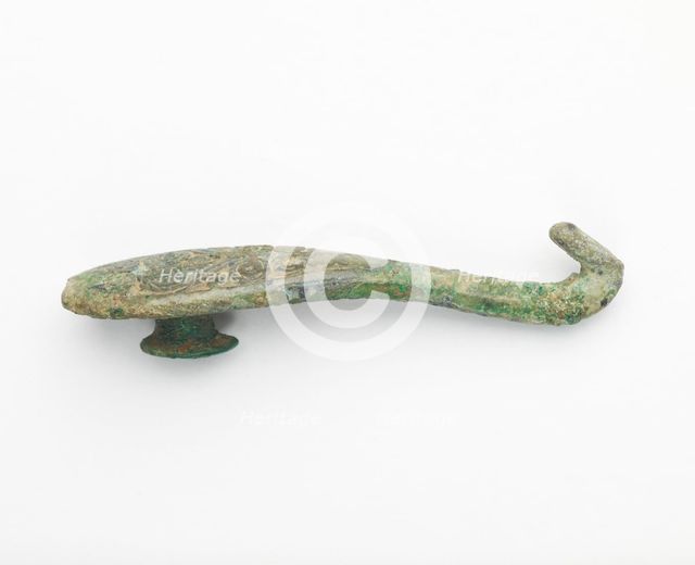Garment hook (daigou), Eastern Zhou dynasty, 4th-3rd century BCE. Creator: Unknown.