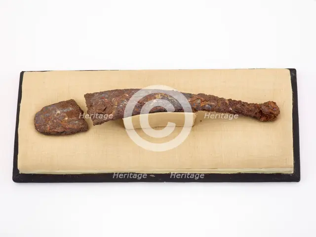 Garment hook (daigou), Eastern Zhou dynasty, 770-221 BCE. Creator: Unknown.