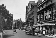Garrick Theatre, Charing Cross Road, City of Westminster, London. Creator: Unknown