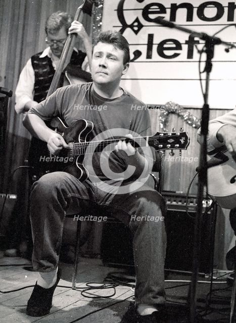 Gary Potter, jazz guitarist, Tenor Clef, London, 1992.   Artist: Brian O'Connor.