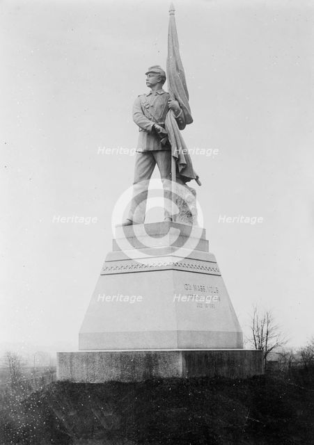 Gettysburg 13th Mass. monument, 1913. Creator: Bain News Service.