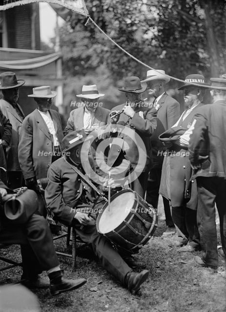 Gettysburg Reunion: G.A.R. & U.C.V. - Veterans of The G.A.R. And of The Confederacy..., 1913. Creator: Harris & Ewing.