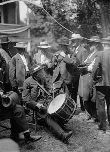 Gettysburg Reunion: G.A.R. & U.C.V. - Veterans of The G.A.R. And of The Confederacy..., 1913. Creator: Harris & Ewing