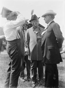 Gettysburg Reunion: G.A.R. & U.C.V., 1913. Creator: Harris & Ewing