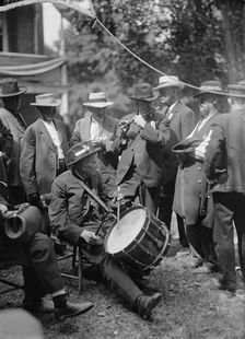 Gettysburg Reunion: G.A.R. & U.C.V. - Veterans of The G.A.R. And of The Confederacy..., 1913. Creator: Harris & Ewing
