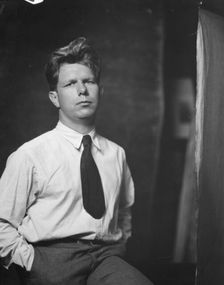 Geddes, Norman Bel, Mr., portrait photograph, 1925 Aug. 6. Creator: Arnold Genthe