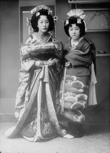 Geisha girls, between c1915 and c1920. Creator: Bain News Service