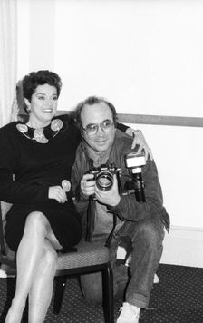 Gemma Craven and Bob Hoskins, BAFTA, Picadilly, London, 1990. Artist: Brian O'Connor