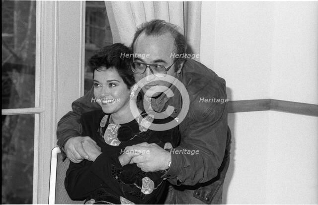 Gemma Craven and Bob Hoskins, BAFTA, Picadilly, London, 1990.  Artist: Brian O'Connor.