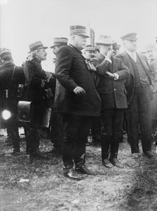 Gen. Joffre & Poincare, between c1914 and c1915. Creator: Bain News Service